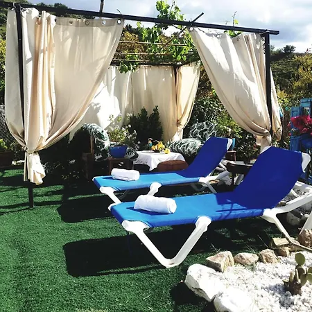 Casa Luis Holiday home *